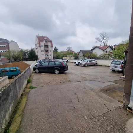 Idoli Stan * Belgrado