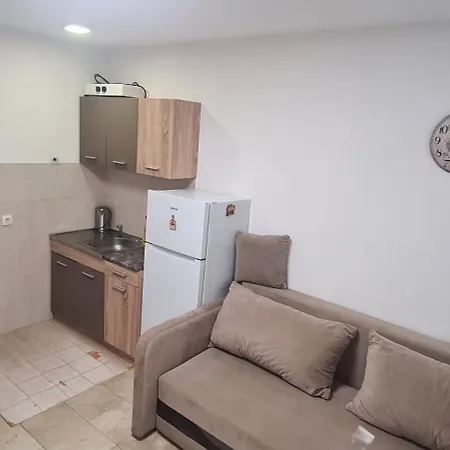 Apartment Idoli Stan Belgrade